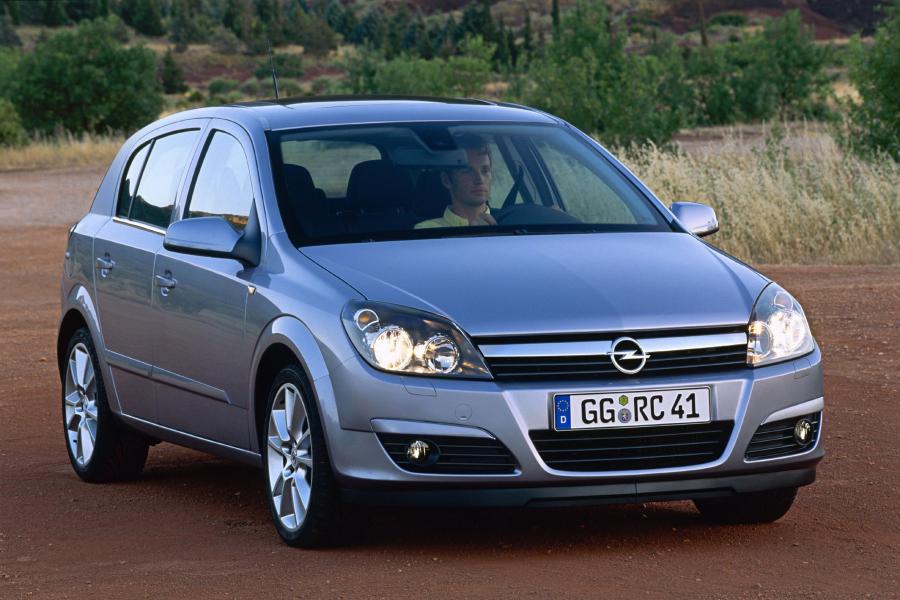  Opel Astra 2005 года  (фото 82 из 141)